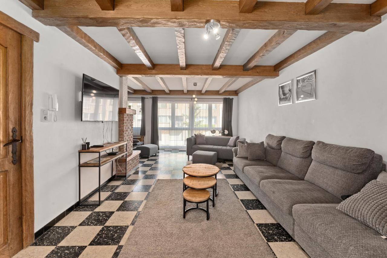 Ruime Woning 10P Met Zonnige Tuin & Nabij Strand 布兰肯贝赫 外观 照片