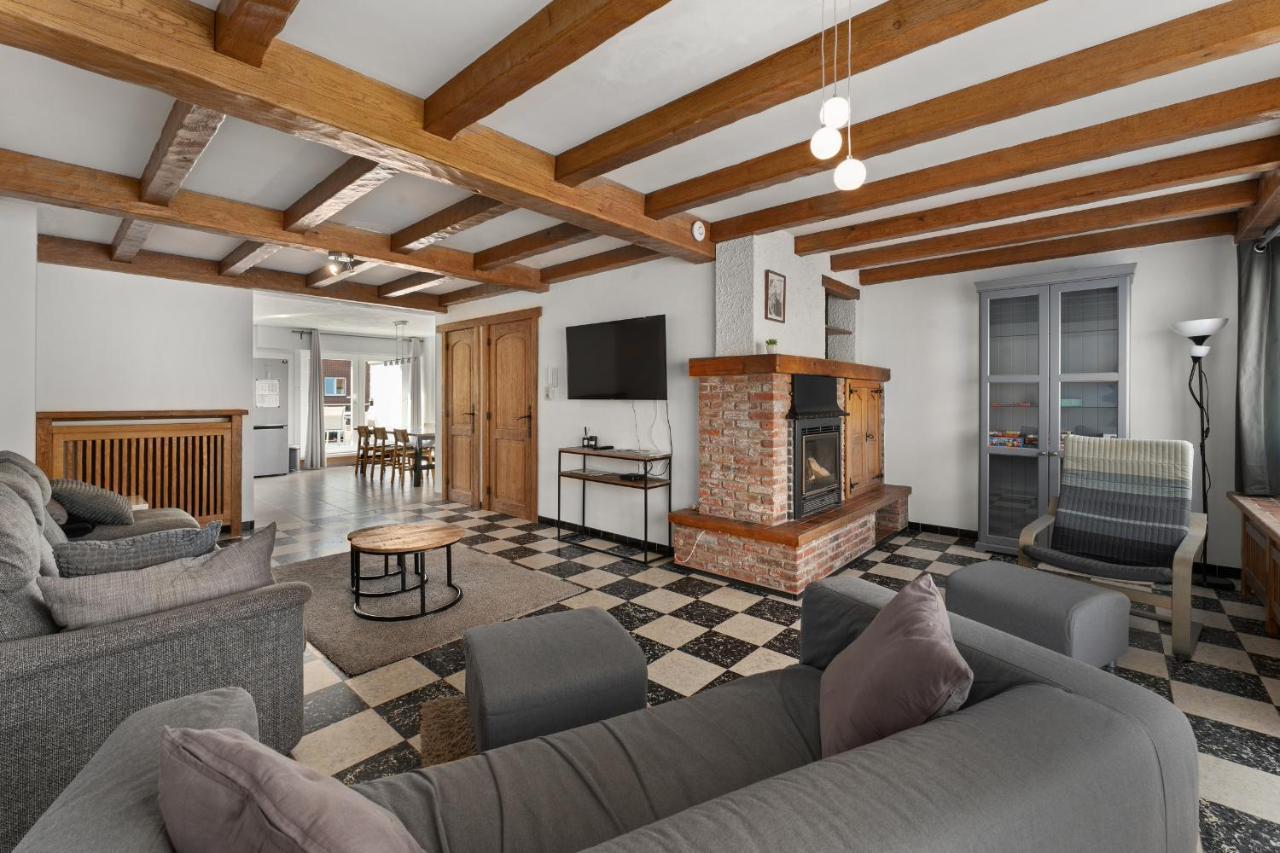 Ruime Woning 10P Met Zonnige Tuin & Nabij Strand 布兰肯贝赫 外观 照片
