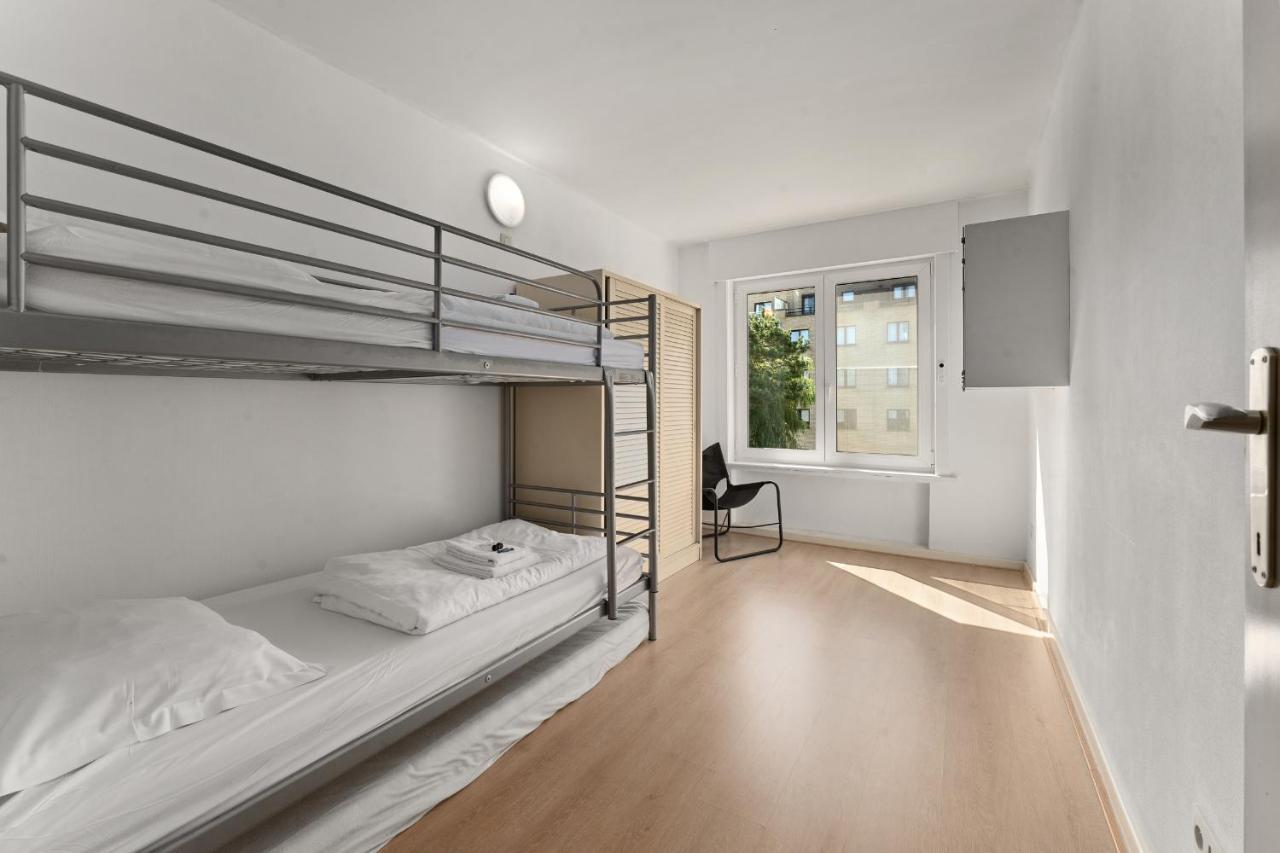 Ruime Woning 10P Met Zonnige Tuin & Nabij Strand 布兰肯贝赫 外观 照片
