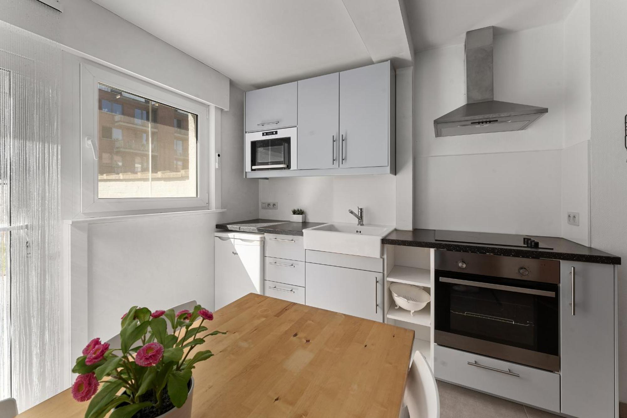 Ruime Woning 10P Met Zonnige Tuin & Nabij Strand 布兰肯贝赫 外观 照片